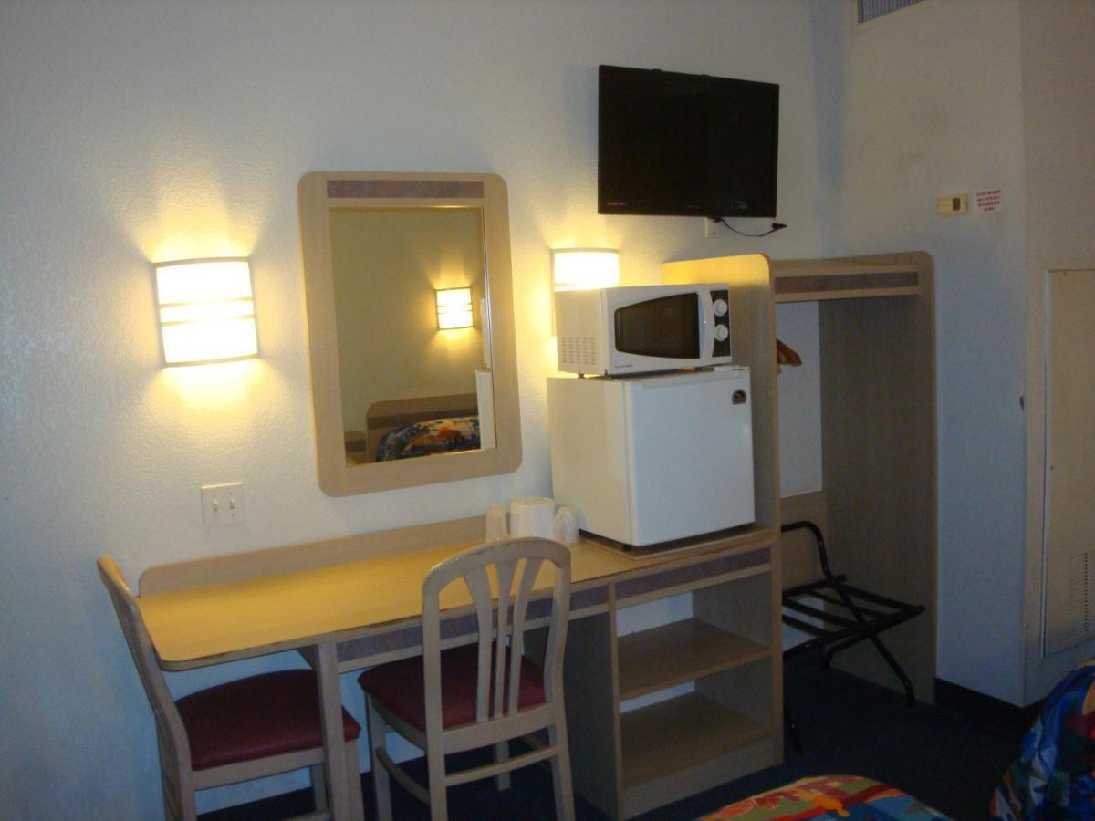 Lakeside Inn Lake Havasu City Habitación foto